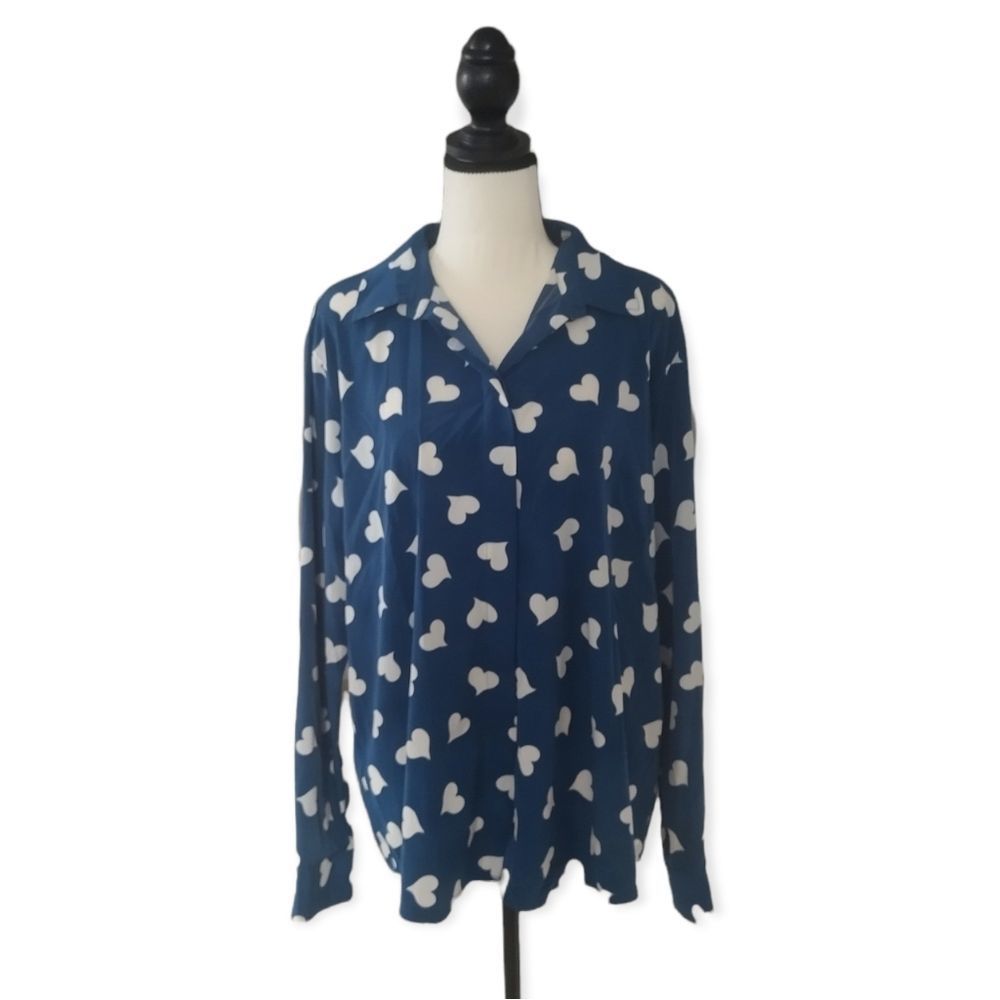 LC Lauren Conrad Heart Pattern Button Down Shirt